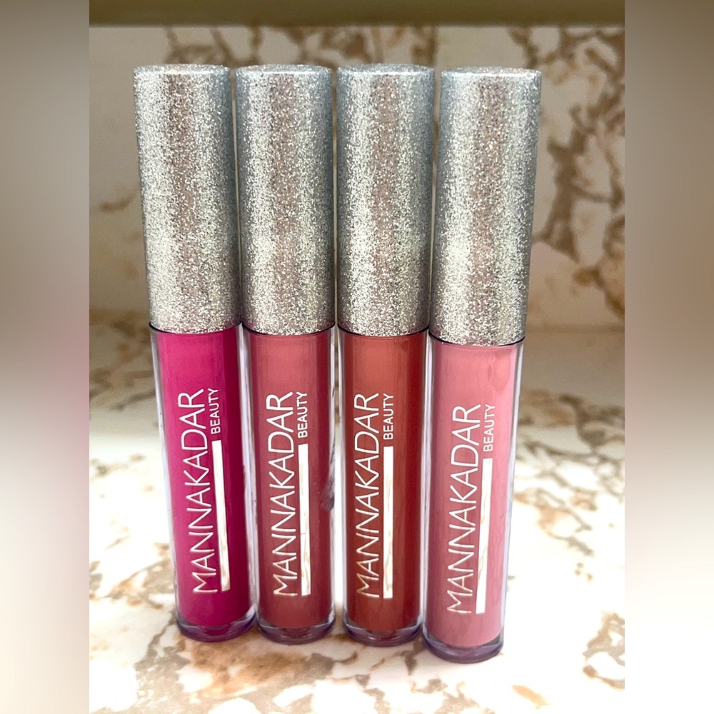 MANNA KADAR Winter Kiss 4 Pieces High Pigment Lip Gloss New W/O A Box